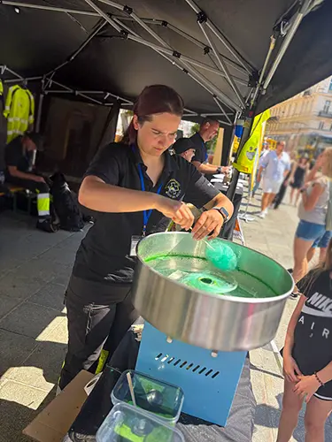 Resuce Dogs Austria beim Sicherheitstag in Linz 2025: An unserem Stand gibt es Zuckerwatte!